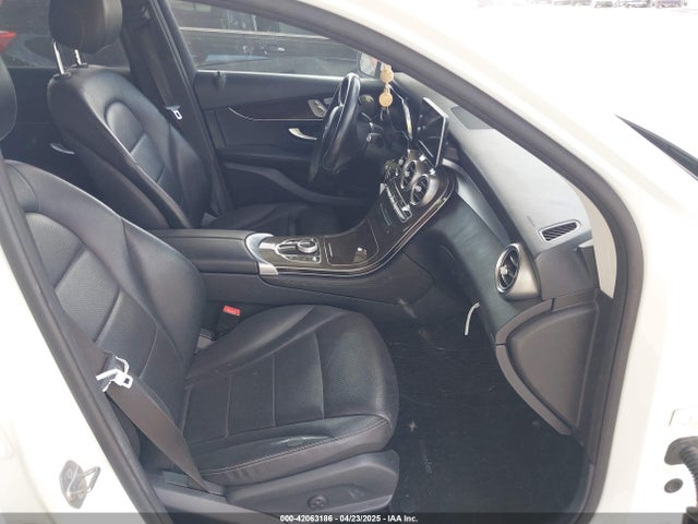 WDC0G4JB7JV096646 Mercedes-Benz GLC 300