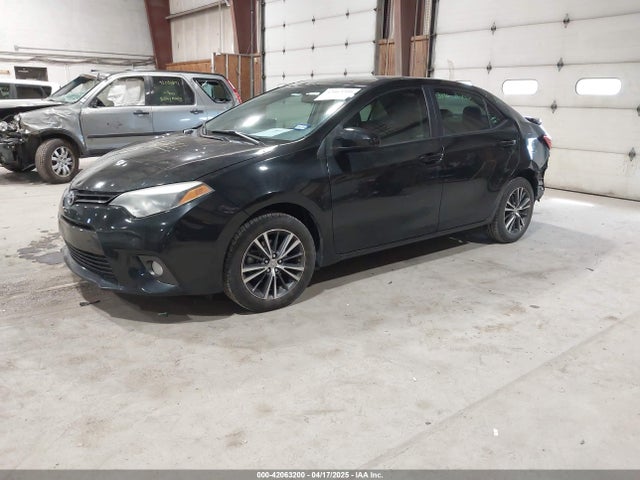 Toyota Corolla Le Plus 2016 5YFBURHE6GP378213 Image 2