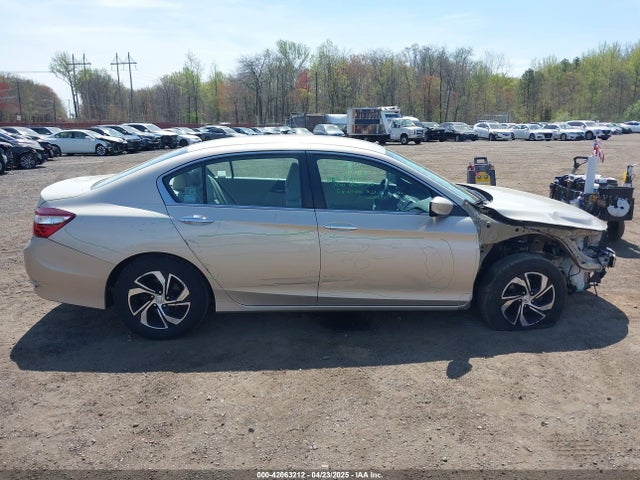 1HGCR2F38HA058848 Honda ACCORD LX