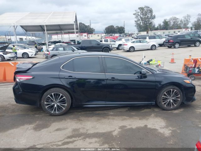 4T1B11HK0JU119612 Toyota CAMRY SE