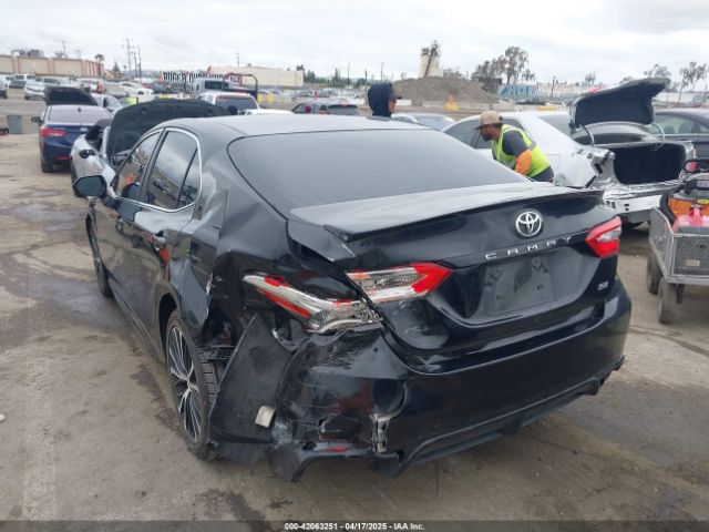 4T1B11HK0JU119612 Toyota CAMRY SE