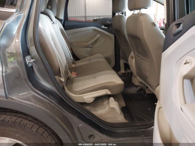 1FMCU0G94FUB72423 Ford ESCAPE SE