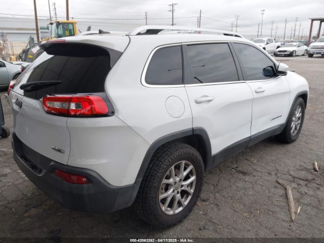 1C4PJLCB5FW642701 Jeep Cherokee Latitude