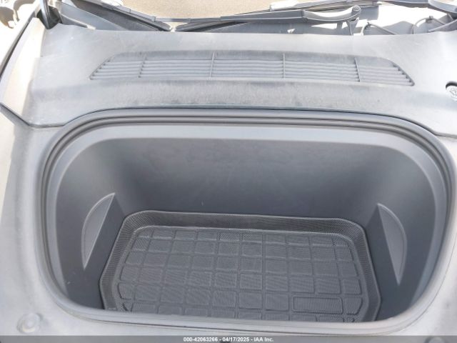 2022 TESLA MODEL Y 7SAYGDEF1NF508766 Photo 9