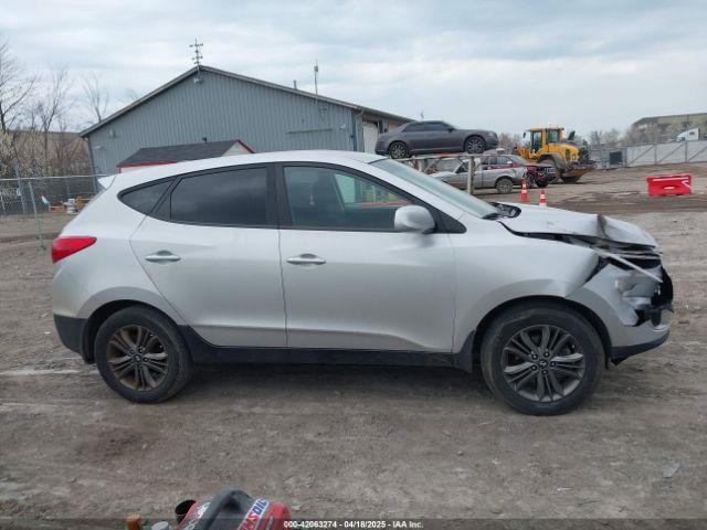 KM8JT3AF5FU960640 Hyundai TUCSON GLS