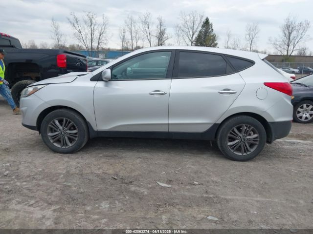 KM8JT3AF5FU960640 Hyundai TUCSON GLS