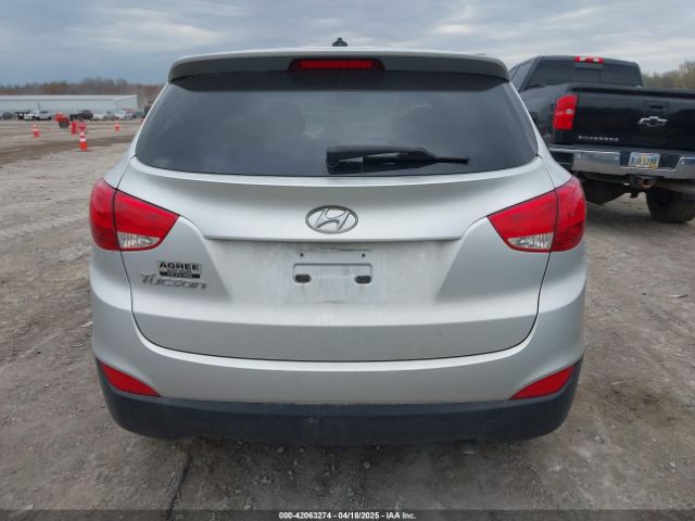 KM8JT3AF5FU960640 Hyundai TUCSON GLS