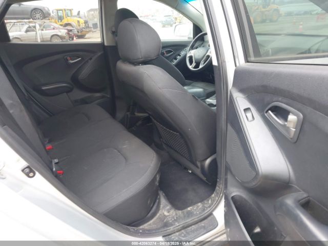 KM8JT3AF5FU960640 Hyundai TUCSON GLS