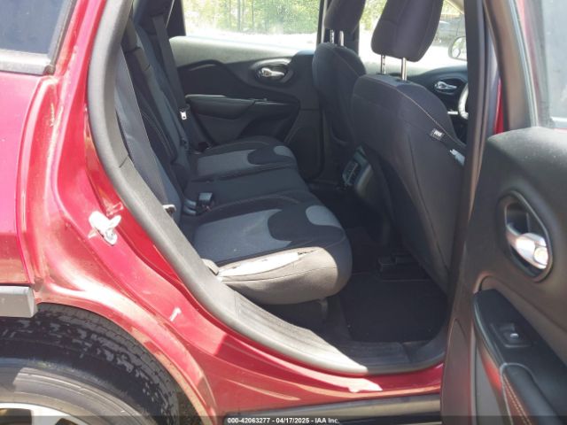1C4PJLAB4GW190101 Jeep Cherokee Sport