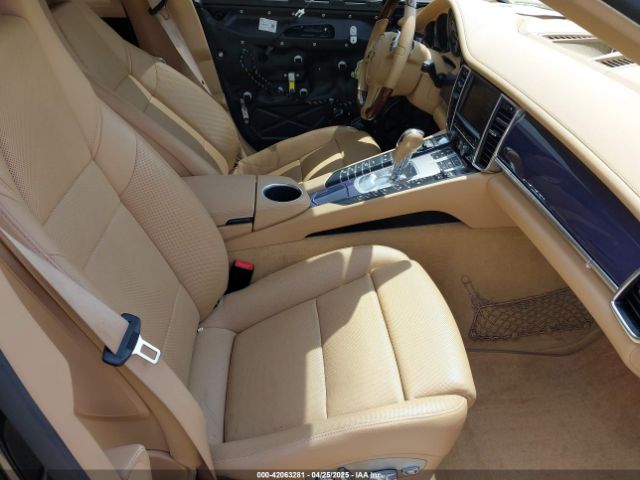 2013 PORSCHE PANAMERA WP0AB2A71DL061108 Photo 4