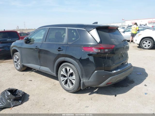 JN8BT3BA8PW005658 Nissan Rogue Sv Fwd