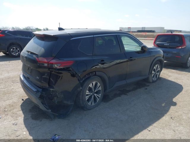 JN8BT3BA8PW005658 Nissan Rogue Sv Fwd