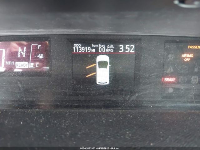 JTDKDTB39F1108433 Toyota Prius C One