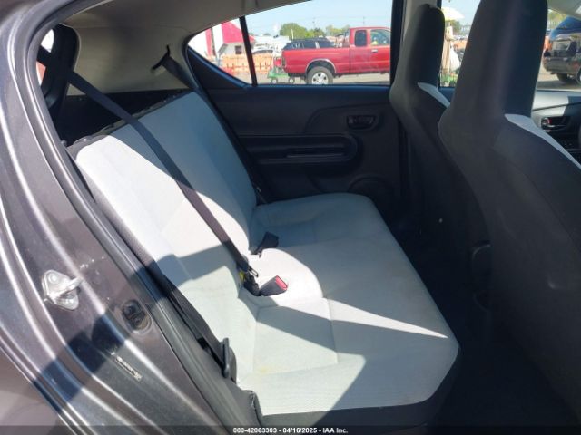JTDKDTB39F1108433 Toyota Prius C One