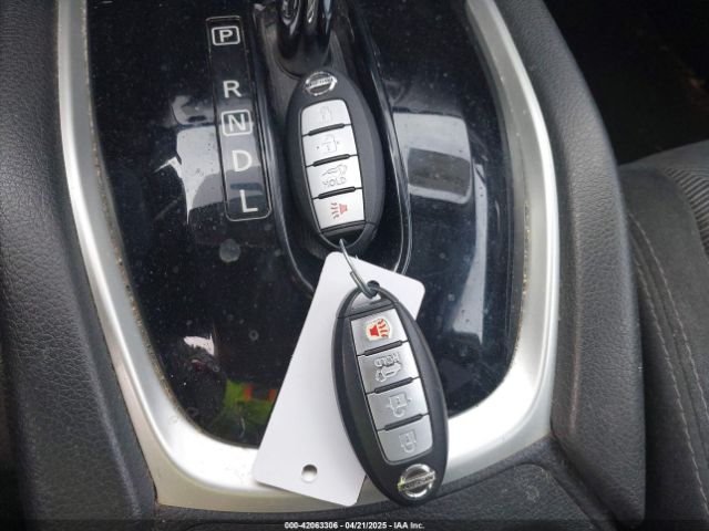 5N1AT2MK5EC807361 Nissan ROGUE SV