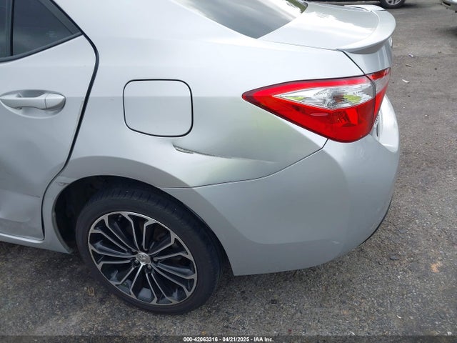 5YFBURHEXFP330955 Toyota Corolla S Plus