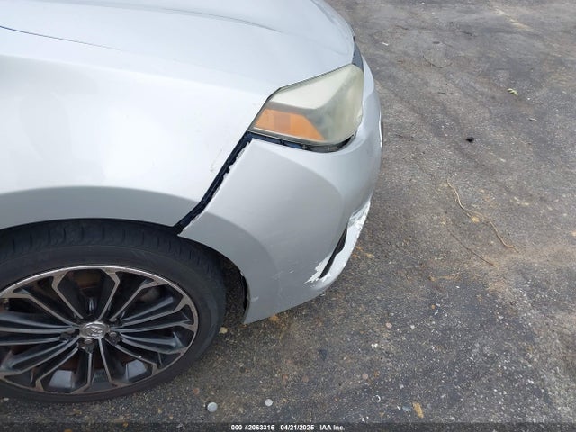 5YFBURHEXFP330955 Toyota Corolla S Plus