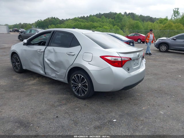 5YFBURHEXFP330955 Toyota Corolla S Plus