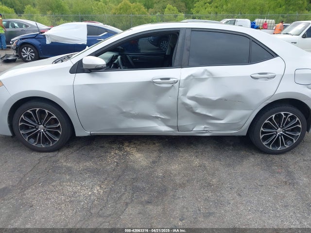 5YFBURHEXFP330955 Toyota Corolla S Plus
