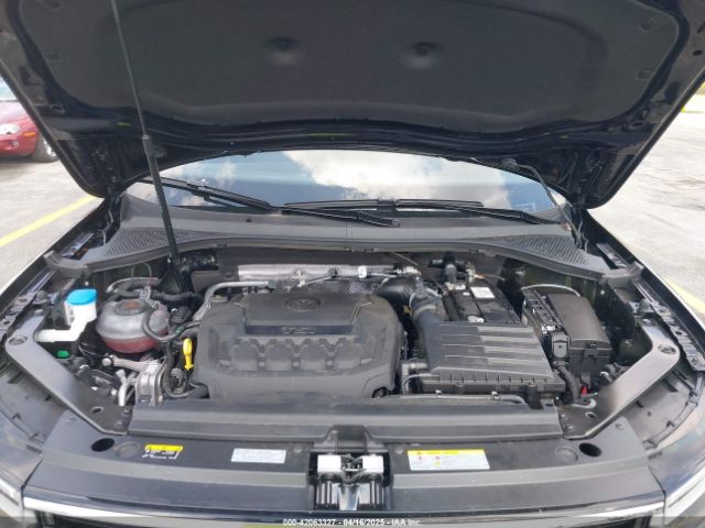 3VVTB7AX6RM218502 Volkswagen Tiguan 2.0t Wolfsburg Edition