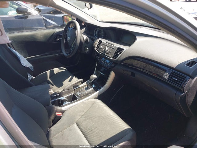 1HGCR2F3XGA205976 Honda ACCORD LX