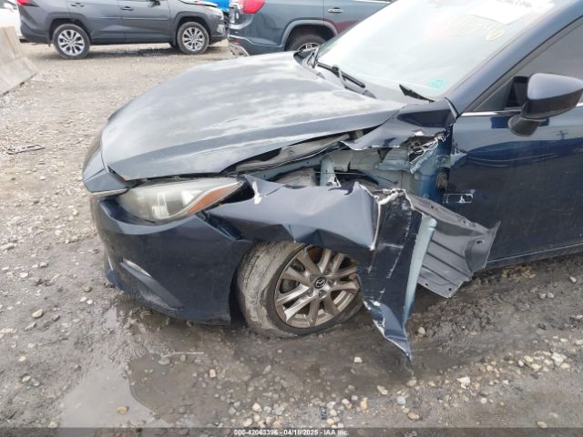 JM1BM1U71G1323200 Mazda Mazda3 I Sport