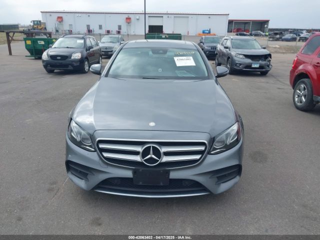 WDDZF4KB1HA128626 Mercedes-Benz E 300 4matic