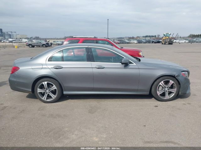 WDDZF4KB1HA128626 Mercedes-Benz E 300 4matic