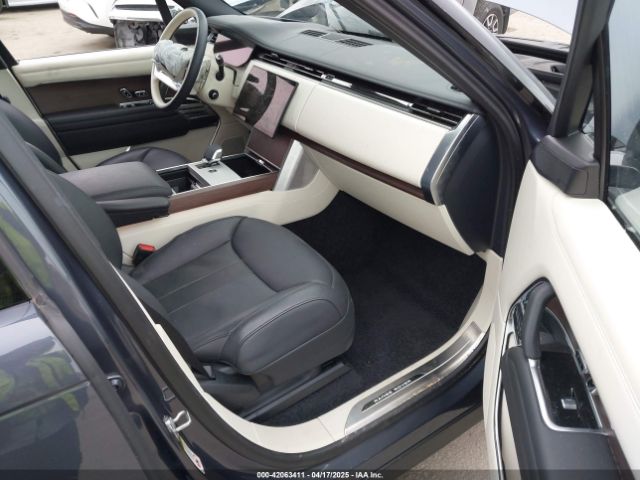 SALKP9E96RA240556 Land Rover Range Rover P530 Se