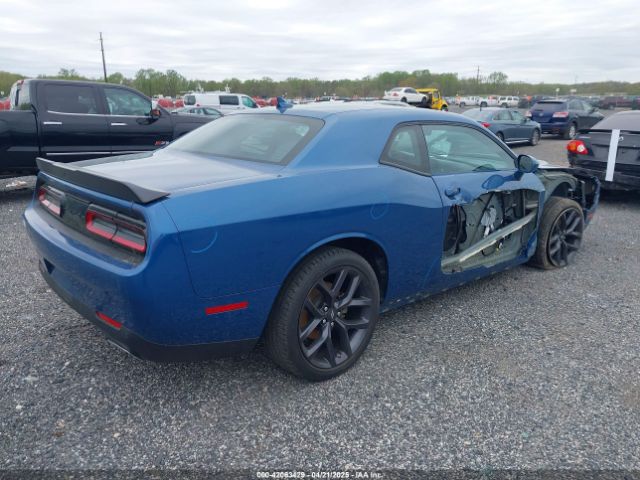 2C3CDZAG8NH205736 Dodge Challenger Sxt