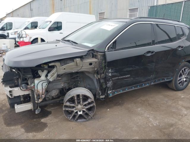 3C4NJCBB7JT285996 Jeep Compass Latitude Fwd