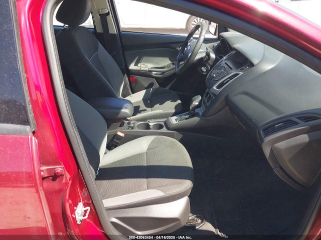 1FADP3F21EL209637 Ford FOCUS SE