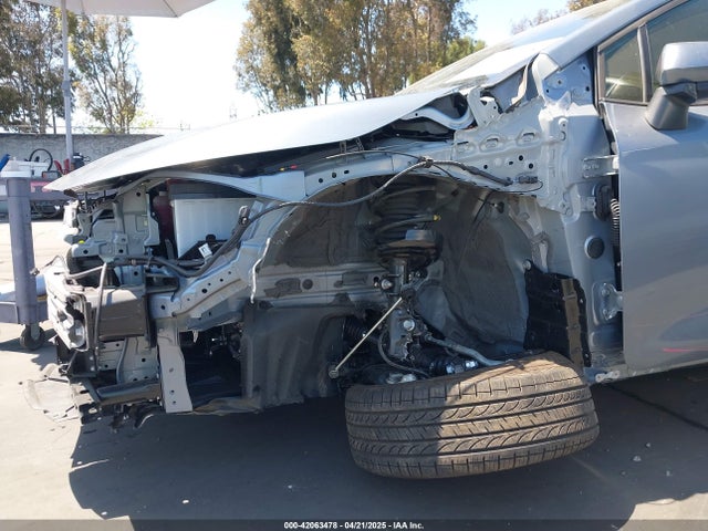 Toyota Corolla Hybrid Le 2024 JTDBCMFE1RJ032747 Image 19
