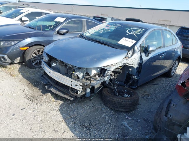 Toyota Corolla Hybrid Le 2024 JTDBCMFE1RJ032747 Image 2