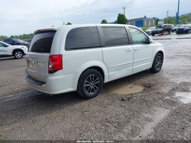 2C4RDGBG5HR724783 Dodge Grand Caravan Se Plus