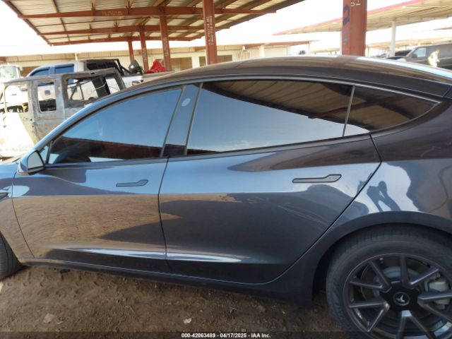 5YJ3E1EB5NF205806 Tesla Model 3 Long Range Dual Motor All-wheel Drive