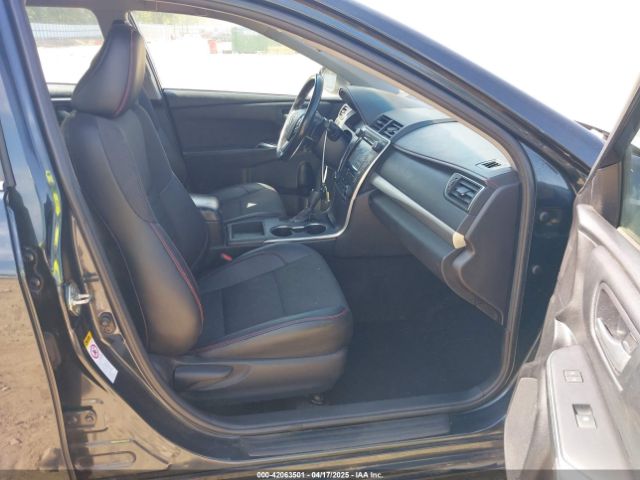 4T1BF1FK1GU220445 Toyota CAMRY SE