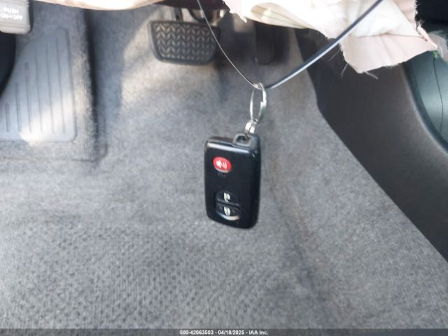 JTDKN3DU0F0435747 Toyota Prius Four