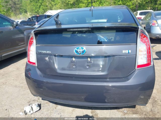 JTDKN3DU0F0435747 Toyota Prius Four