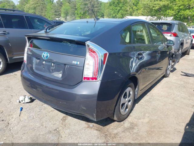 JTDKN3DU0F0435747 Toyota Prius Four