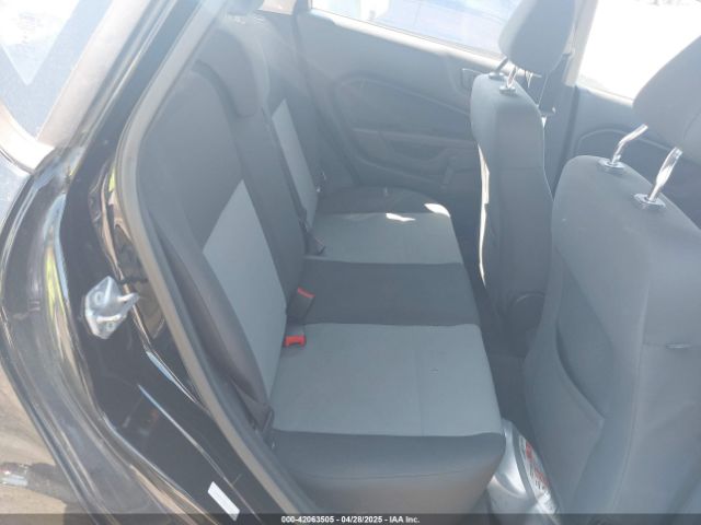 3FADP4TJ6GM129933 Ford FIESTA S