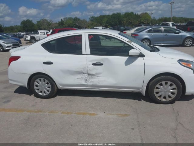 3N1CN7AP2HL852130 Nissan Versa 1.6 S+