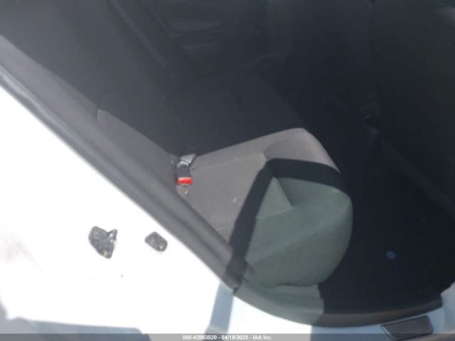 3N1CN7AP2HL852130 Nissan Versa 1.6 S+
