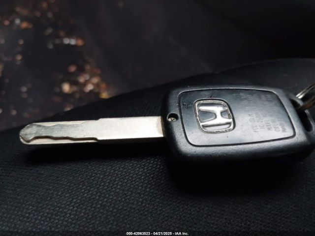 19XFC2F62KE028935 Honda Civic Lx