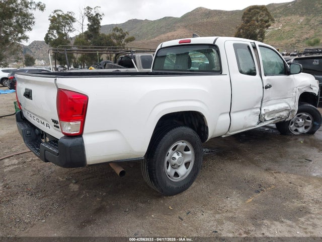 5TFRX5GN5HX078049 Toyota Tacoma Sr