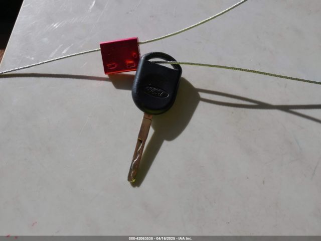 3FADP4TJ5FM138864 Ford FIESTA S