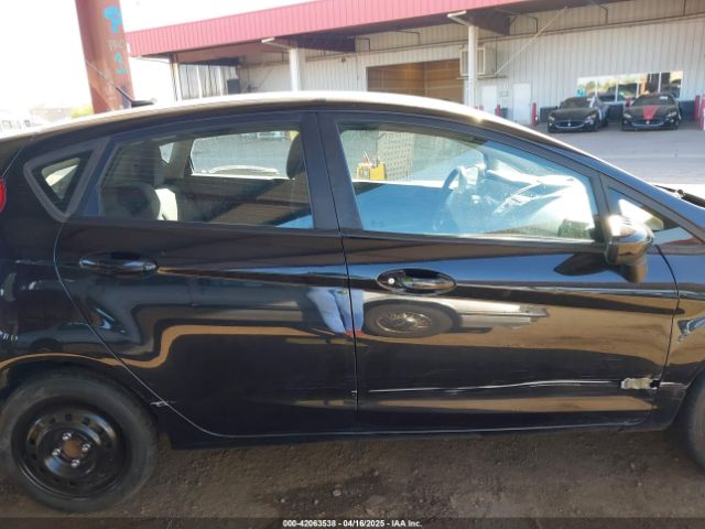 3FADP4TJ5FM138864 Ford FIESTA S