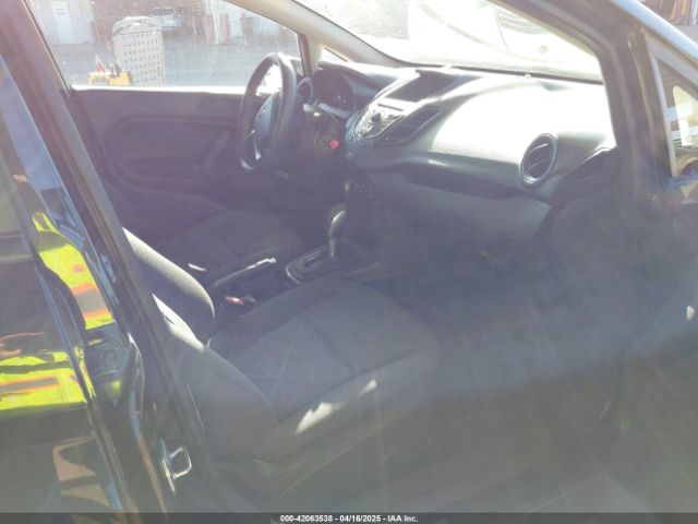 3FADP4TJ5FM138864 Ford FIESTA S