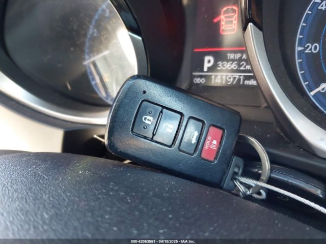 2T1BURHEXFC458080 Toyota Corolla S Plus