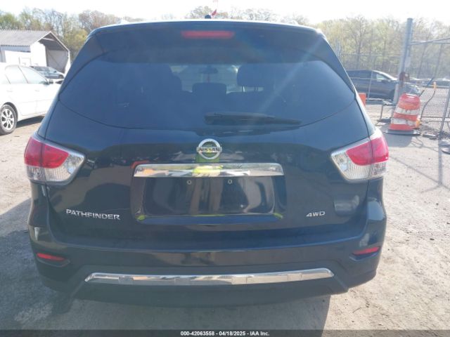 5N1AR2MM9FC695049 Nissan Pathfinder S